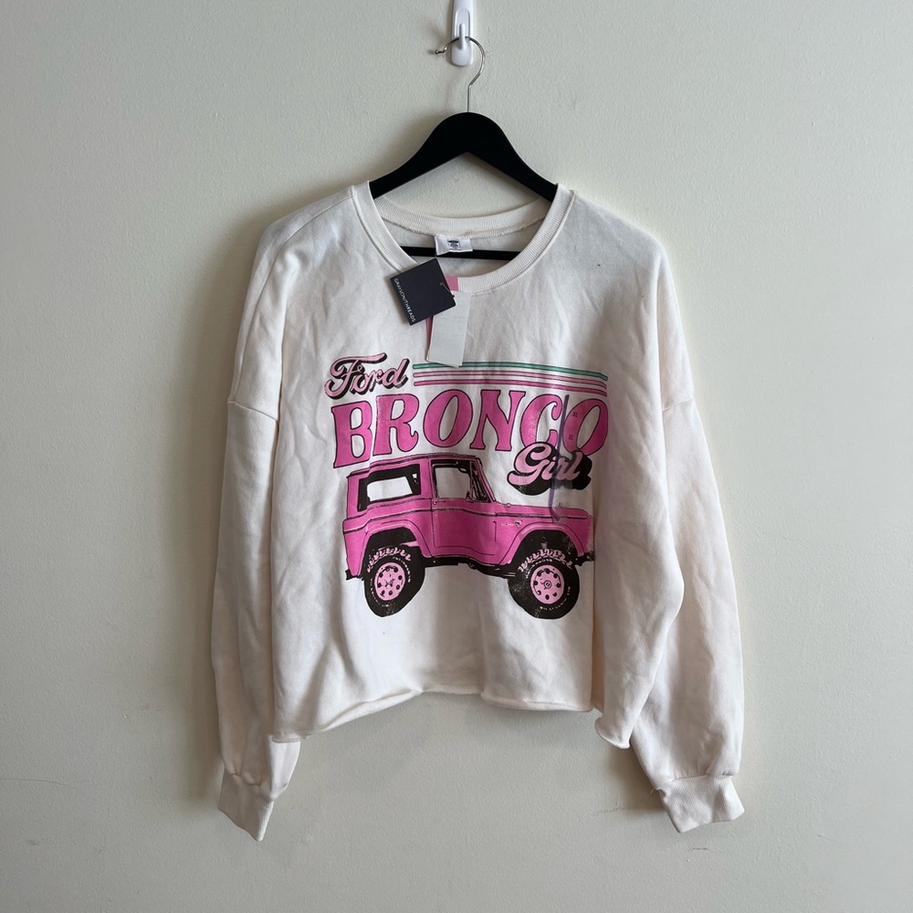 Grayson Threads Ford Bronco Girl Graphic Sweatshirt White Size 1X NWT - Picture 4 of 7